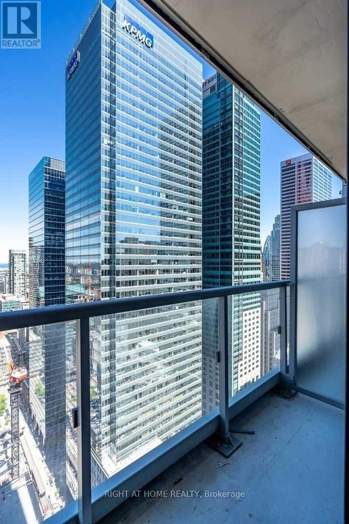 3904 - 70 Temperance Street, Toronto, Ontario  M5H 0B1 - Photo 18 - C12474994