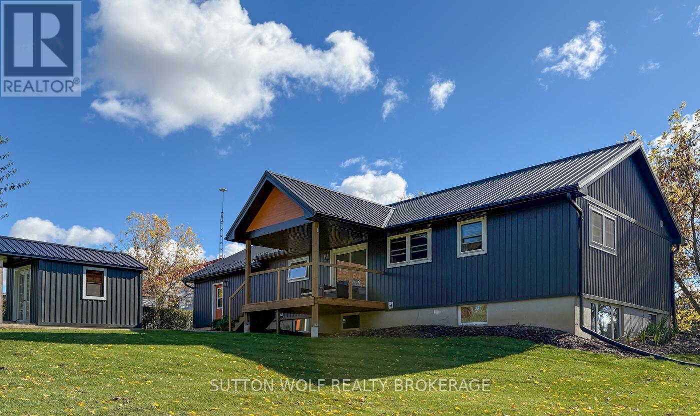 235 William Street, Southwest Middlesex, Ontario  N0L 1Z0 - Photo 21 - X12473846