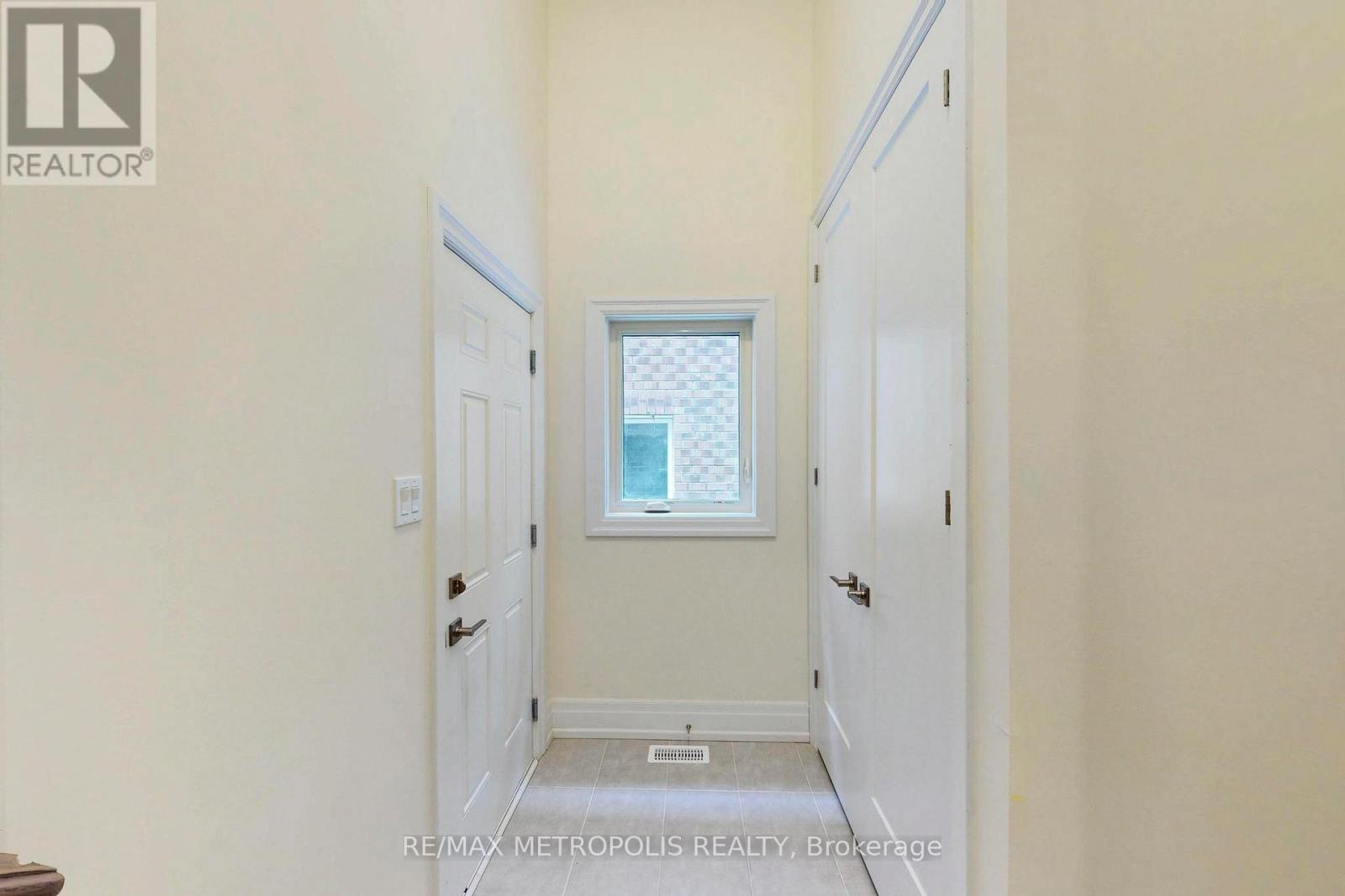 15 Seguin Street, Richmond Hill, Ontario  L4E 1L8 - Photo 28 - N12474983