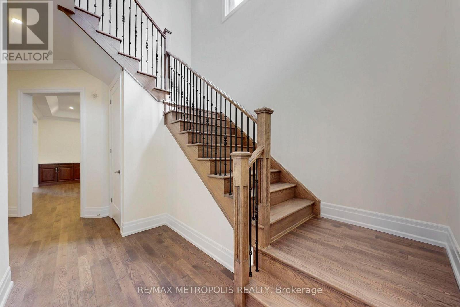 15 Seguin Street, Richmond Hill, Ontario  L4E 1L8 - Photo 5 - N12474983