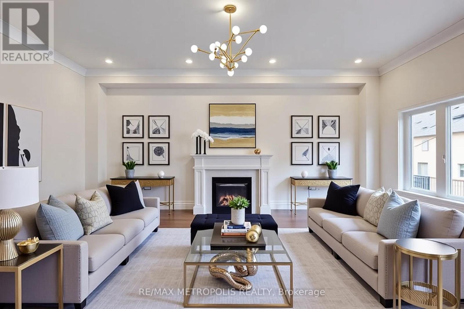 15 Seguin Street, Richmond Hill, Ontario  L4E 1L8 - Photo 6 - N12474983