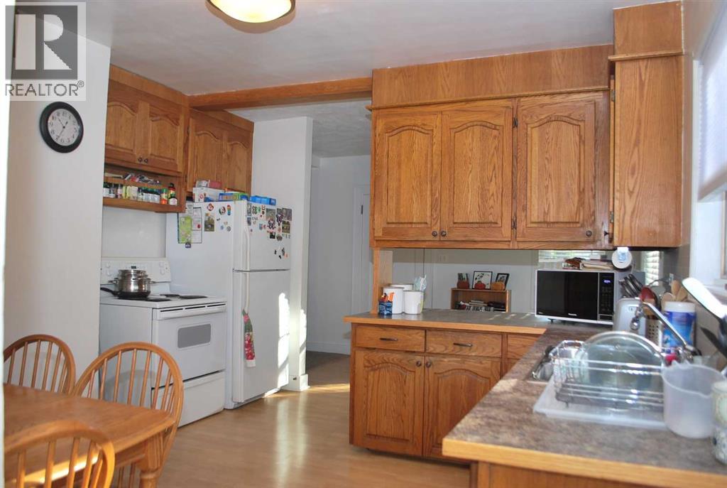 246 N 100 E, Raymond, Alberta  T0K 2S0 - Photo 5 - A2265761