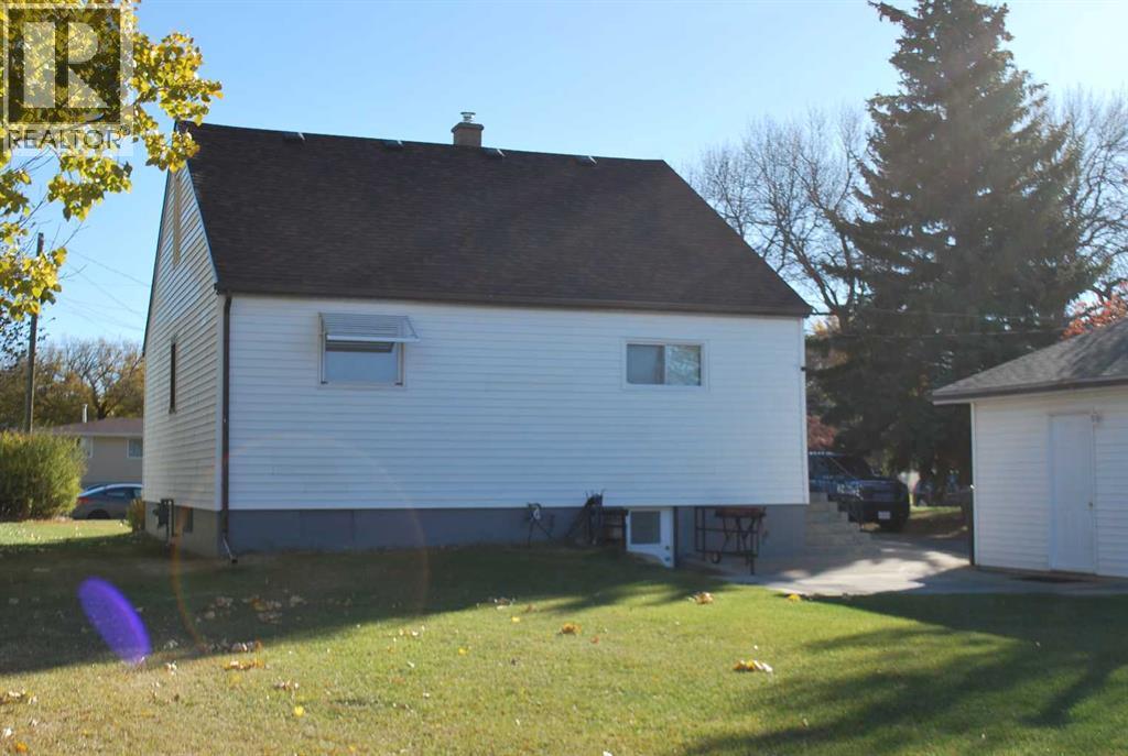 246 N 100 E, Raymond, Alberta  T0K 2S0 - Photo 32 - A2265761