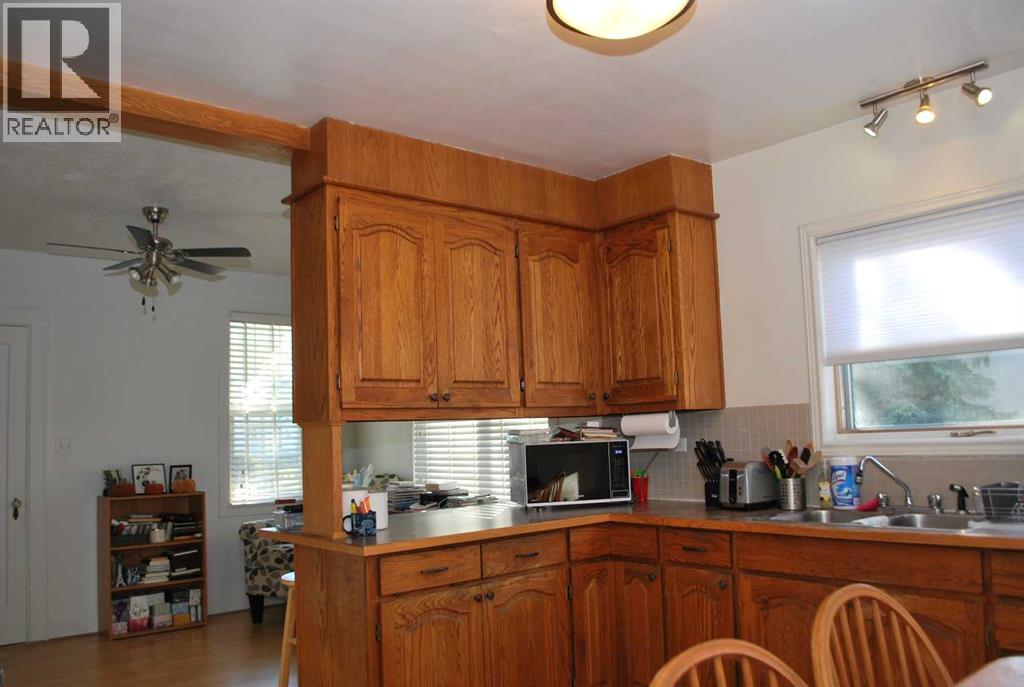246 N 100 E, Raymond, Alberta  T0K 2S0 - Photo 7 - A2265761
