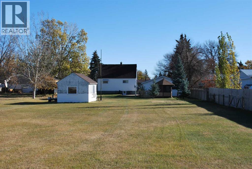 246 N 100 E, Raymond, Alberta  T0K 2S0 - Photo 41 - A2265761