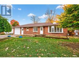 229 WARNICA ROAD, Barrie, Ontario