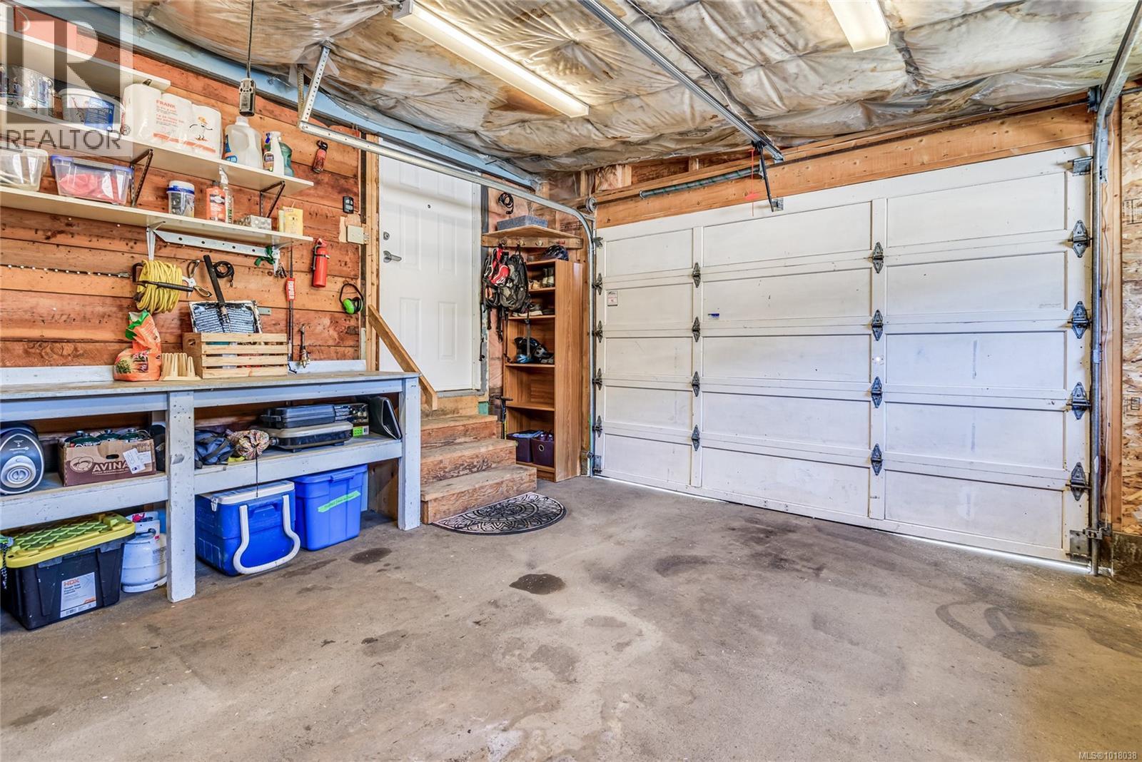 3352 Second St, Cumberland, British Columbia  V0R 1S0 - Photo 16 - 1018038