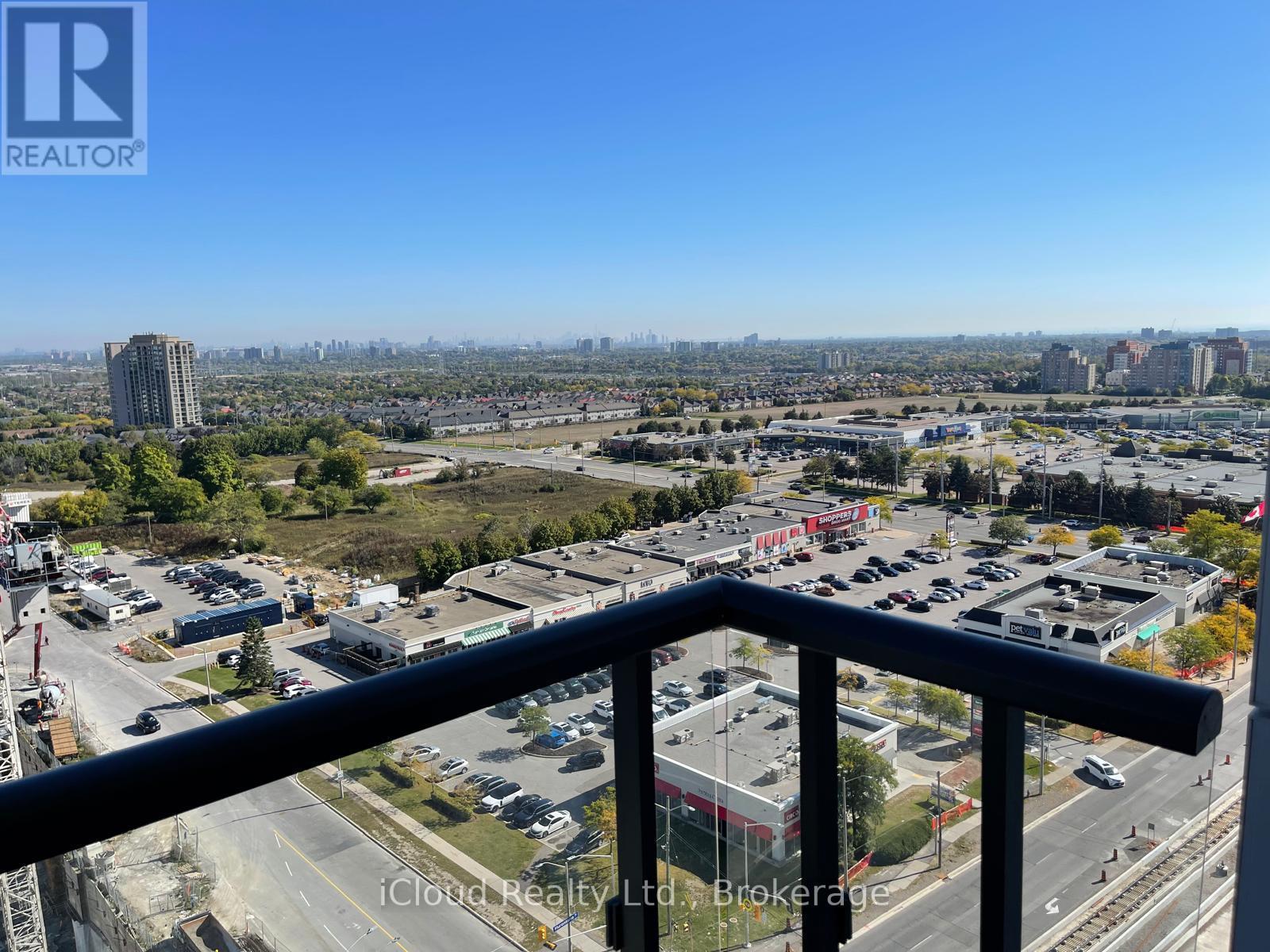 1610 - 15 Watergarden Drive, Mississauga, Ontario  L5R 0H4 - Photo 11 - W12474999