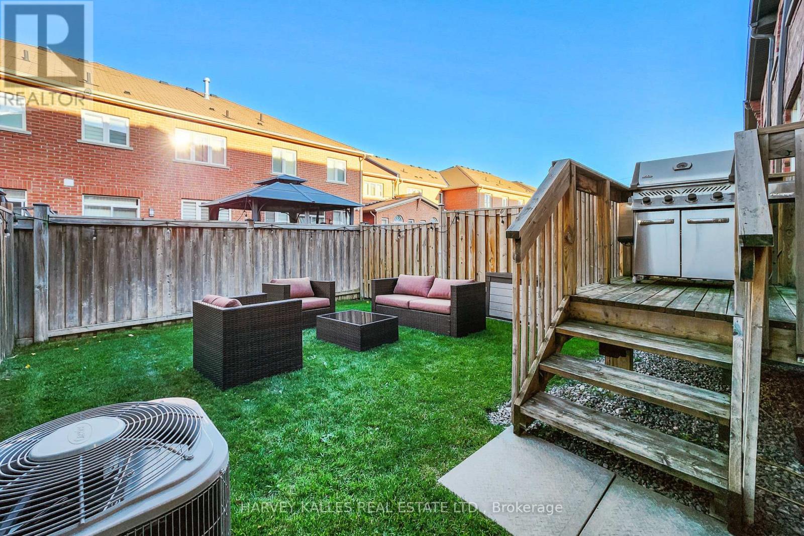 41 Selby Crescent, Bradford West Gwillimbury, Ontario  L3Z 0V3 - Photo 36 - N12474968