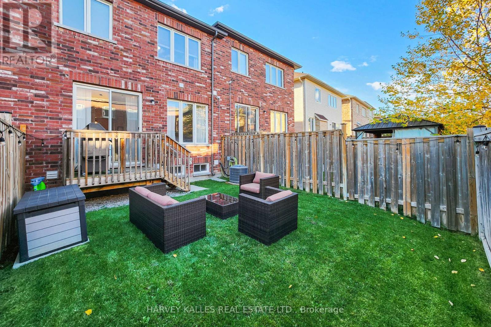 41 Selby Crescent, Bradford West Gwillimbury, Ontario  L3Z 0V3 - Photo 38 - N12474968