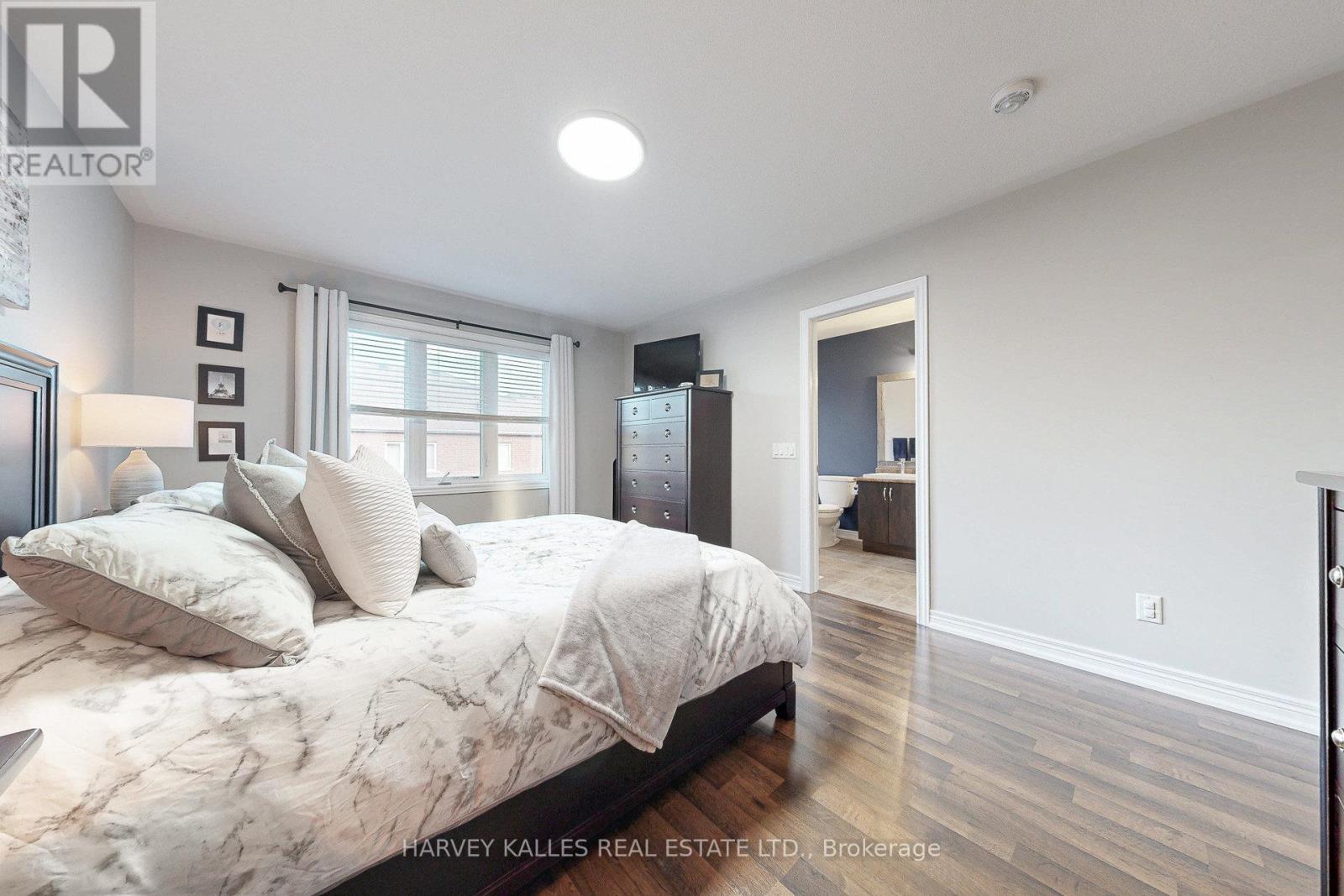 41 Selby Crescent, Bradford West Gwillimbury, Ontario  L3Z 0V3 - Photo 31 - N12474968