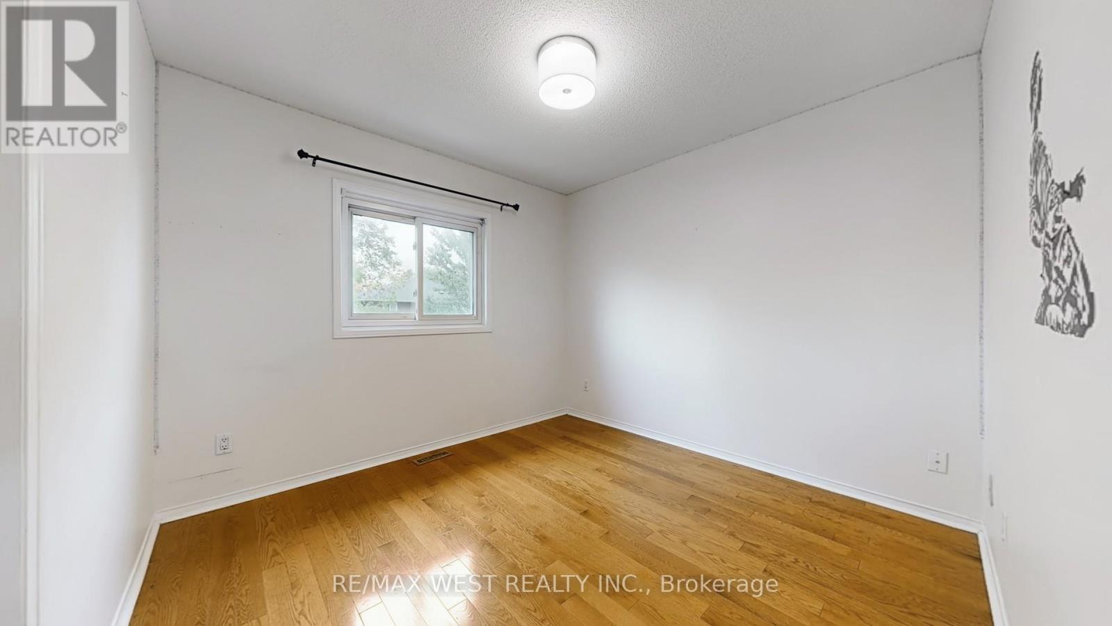 7147 Harding Crescent, Mississauga, Ontario  L5N 5P5 - Photo 33 - W12465028