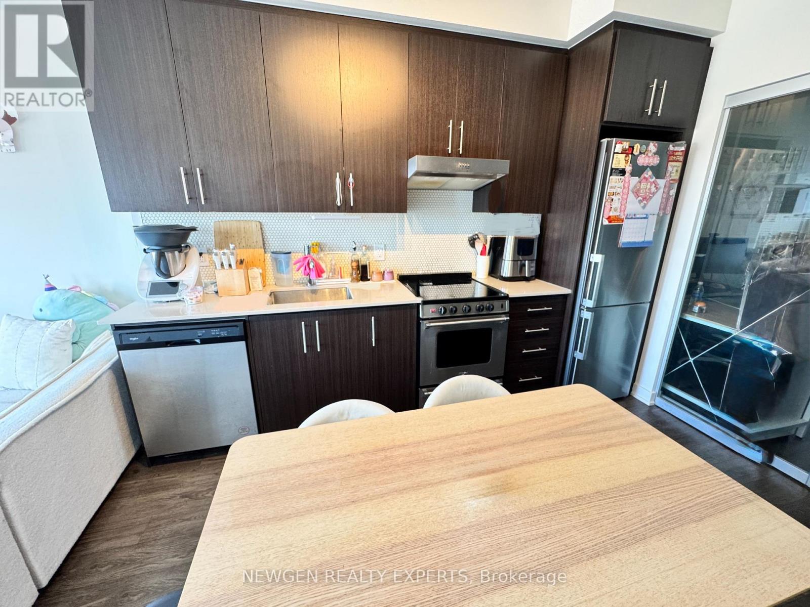 1220 - 212 King William Street, Hamilton (Beasley), Ontario  L8R 0A7 - Photo 4 - X12465812