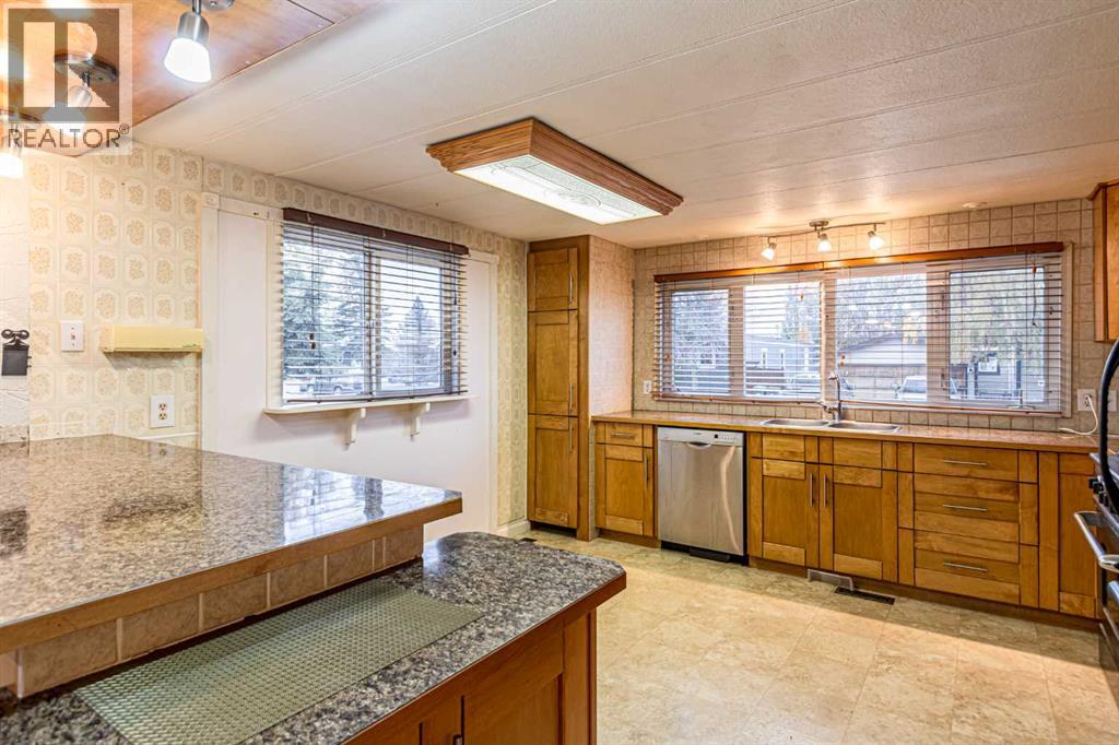 44 Spring Dale Circle Se, Airdrie, Alberta  T4A 1P2 - Photo 6 - A2265049