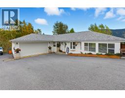 3395 Southridge Drive, castlegar, British Columbia
