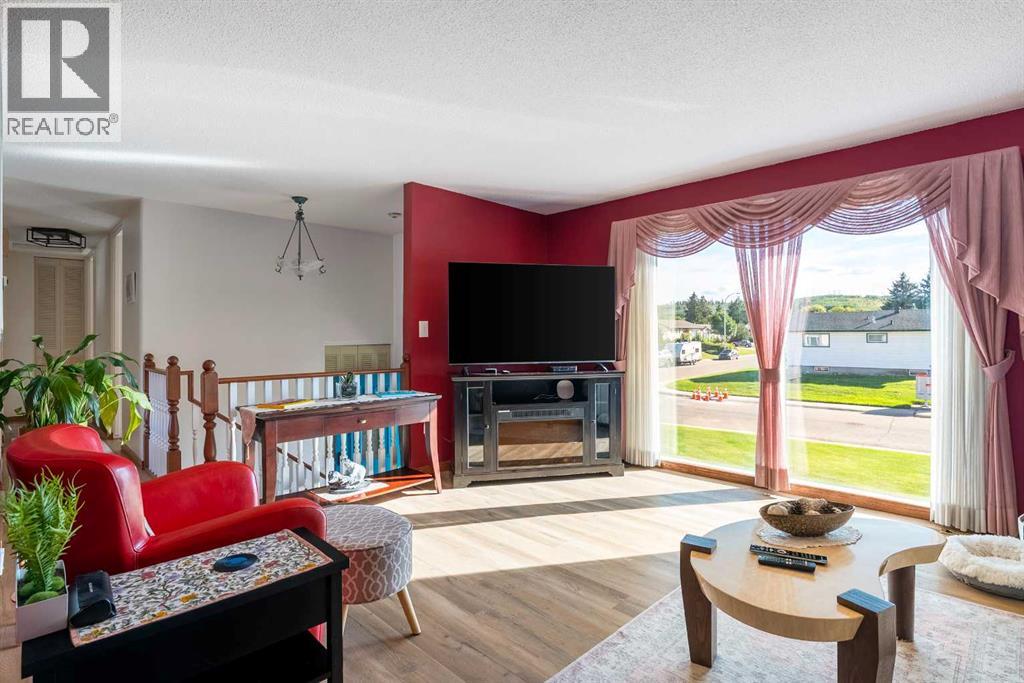 9 Bennett Crescent, Fort Mcmurray, Alberta  T9H 1H4 - Photo 9 - A2250382