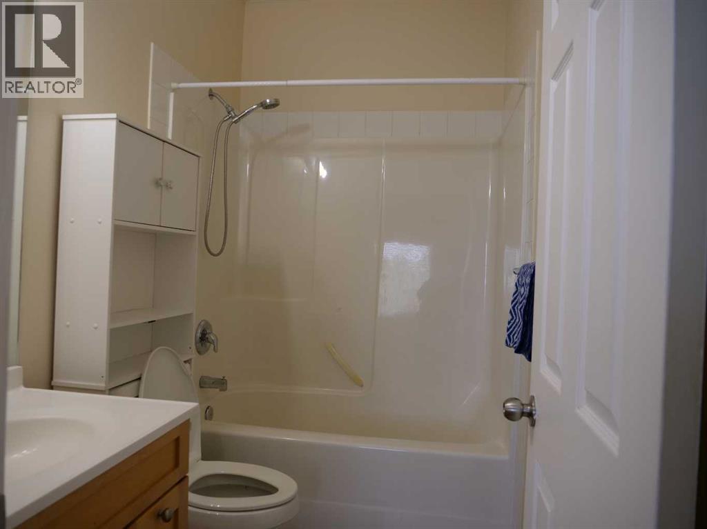 742 Carriage Lane Drive, Carstairs, Alberta  T0M 0N0 - Photo 20 - A2264849