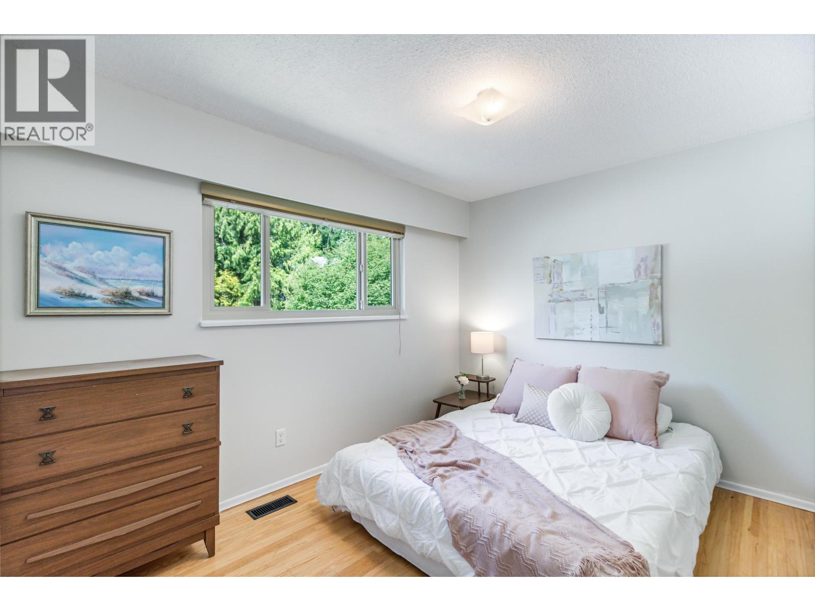 230 Harvard Drive, Port Moody, British Columbia  V3H 1S8 - Photo 12 - R3038660