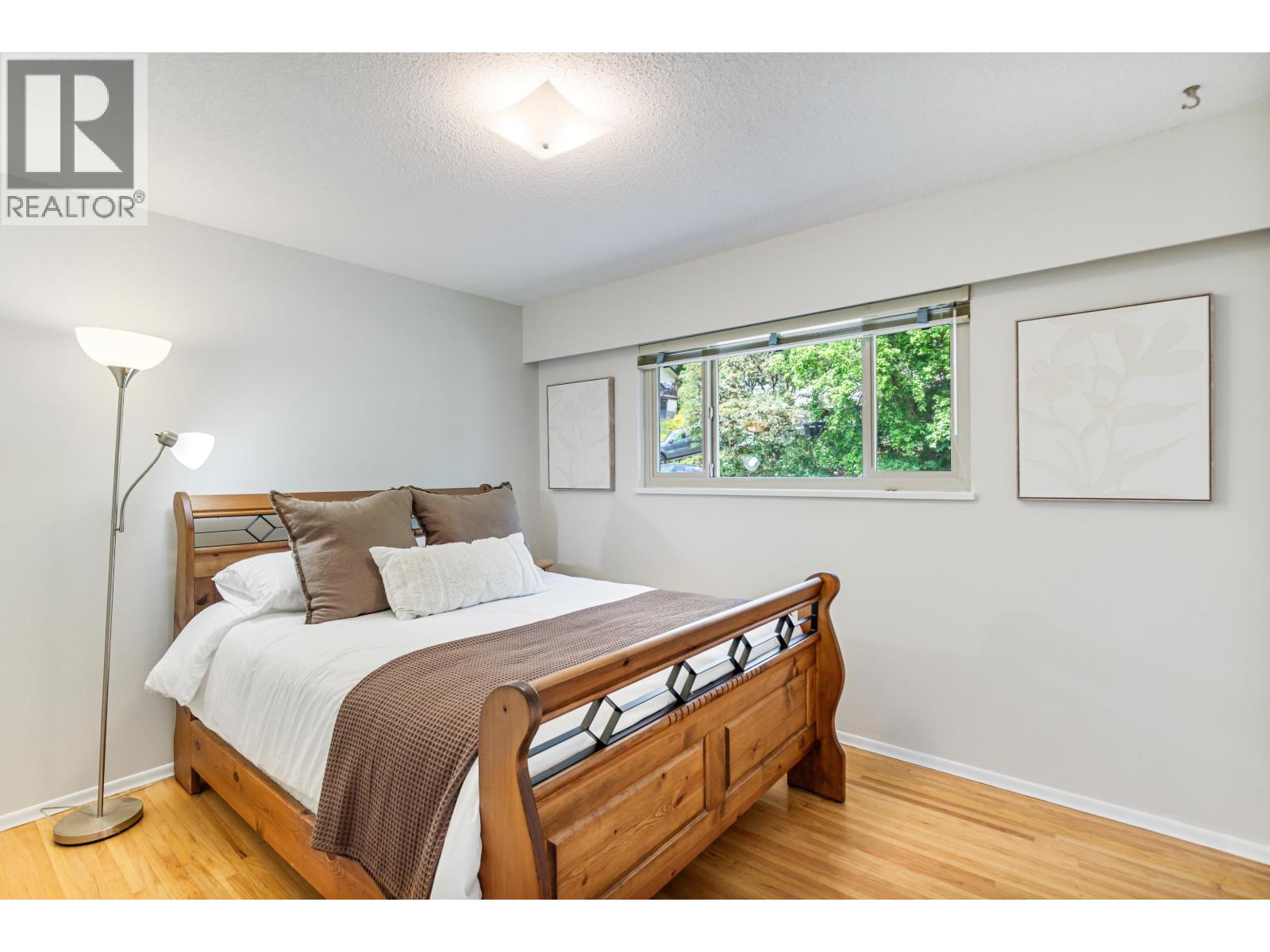 230 Harvard Drive, Port Moody, British Columbia  V3H 1S8 - Photo 11 - R3038660