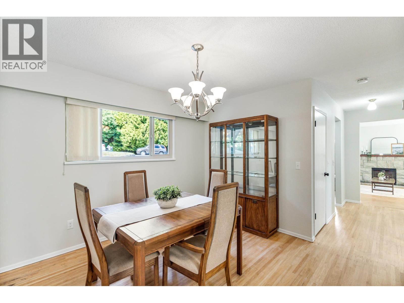 230 Harvard Drive, Port Moody, British Columbia  V3H 1S8 - Photo 7 - R3038660