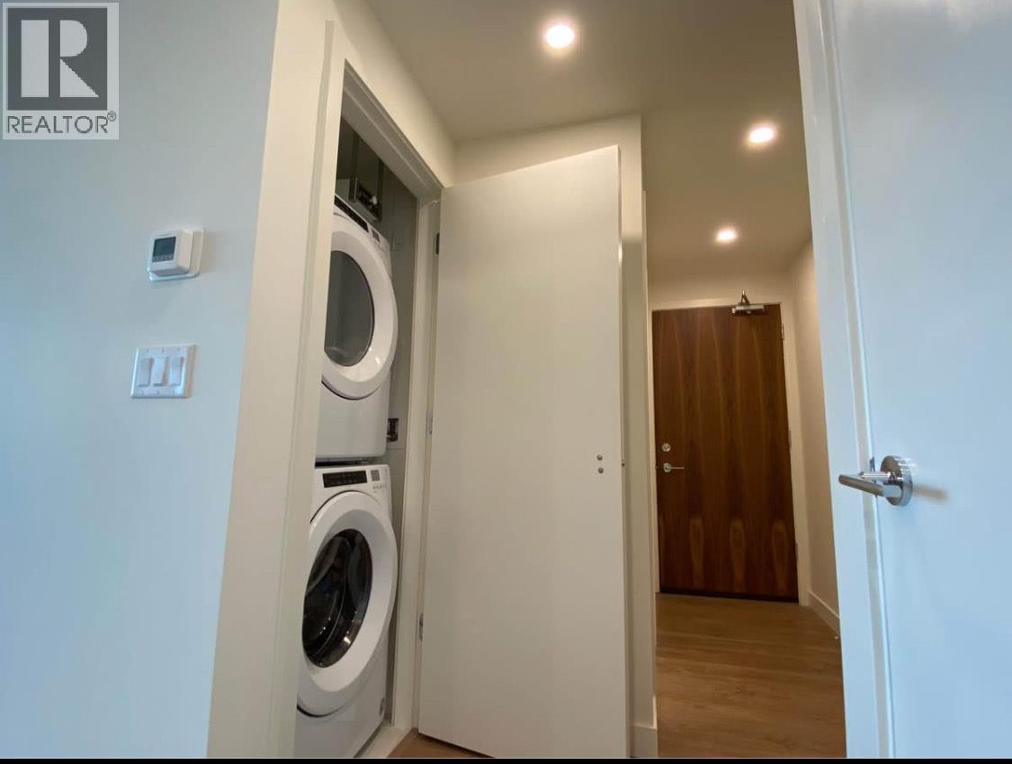 2305 595 Austin Avenue, Coquitlam, British Columbia  V3K 0G7 - Photo 13 - R3060494