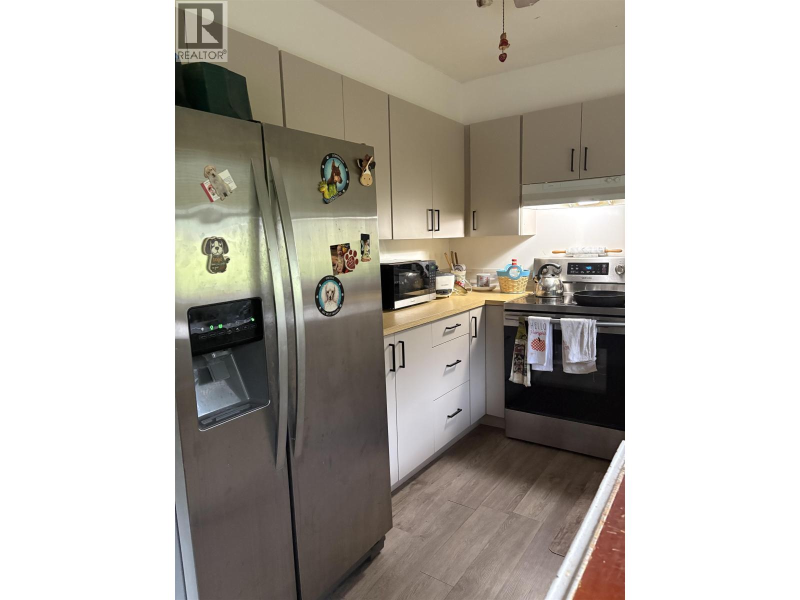 Property at 1134 CHATEAU PLACE image 2