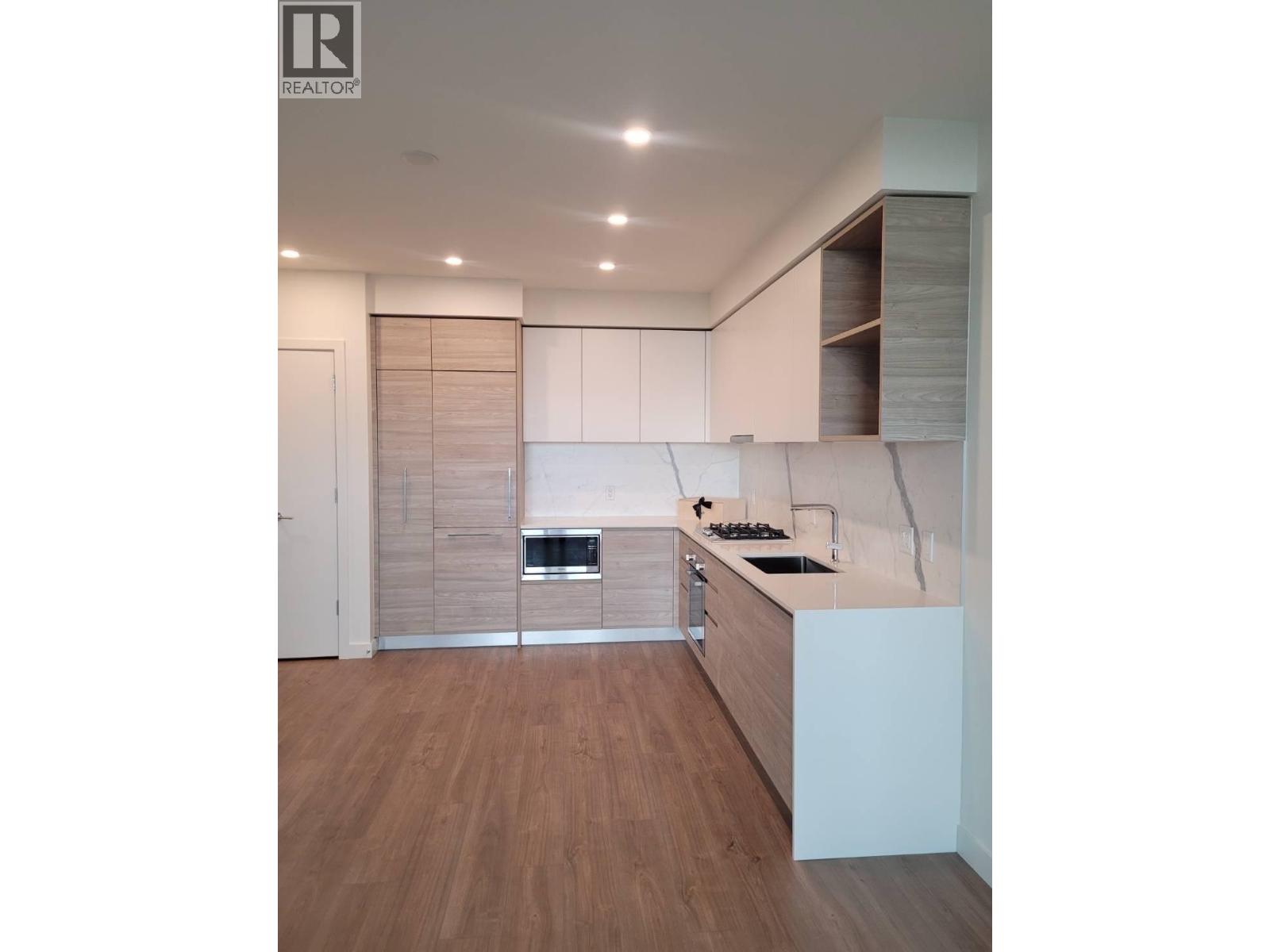 2305 595 Austin Avenue, Coquitlam, British Columbia  V3K 0G7 - Photo 6 - R3060494