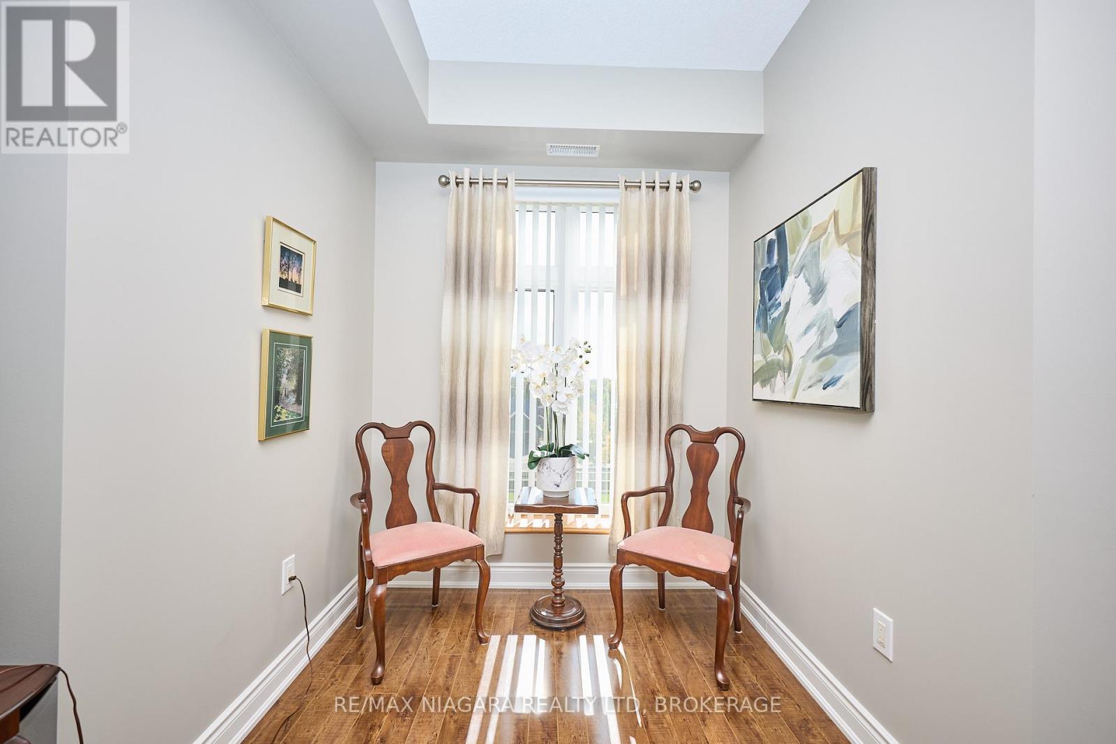 427 - 8111 Forest Glen Drive, Niagara Falls, Ontario  L2H 2Y7 - Photo 10 - X12475019