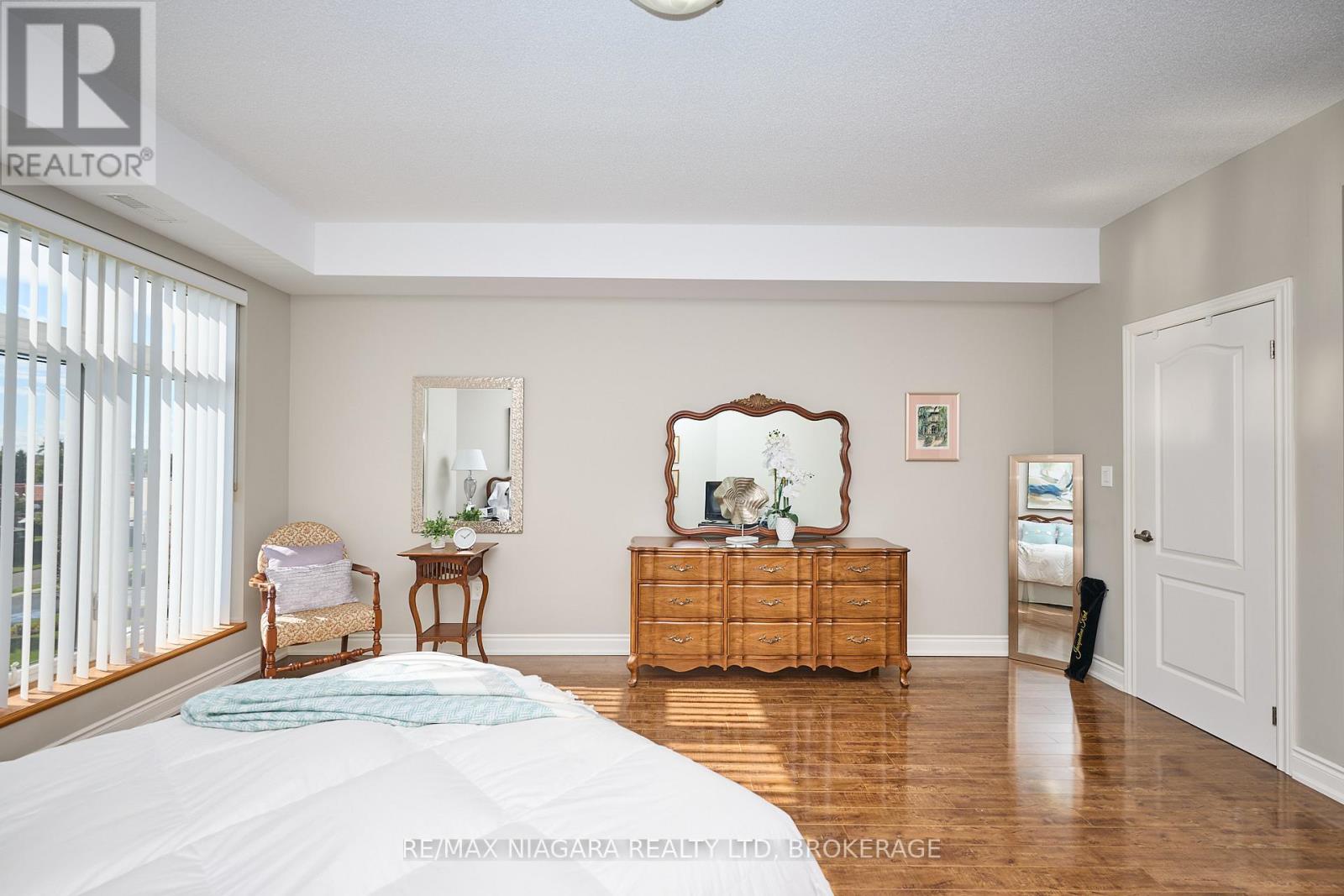 427 - 8111 Forest Glen Drive, Niagara Falls, Ontario  L2H 2Y7 - Photo 14 - X12475019