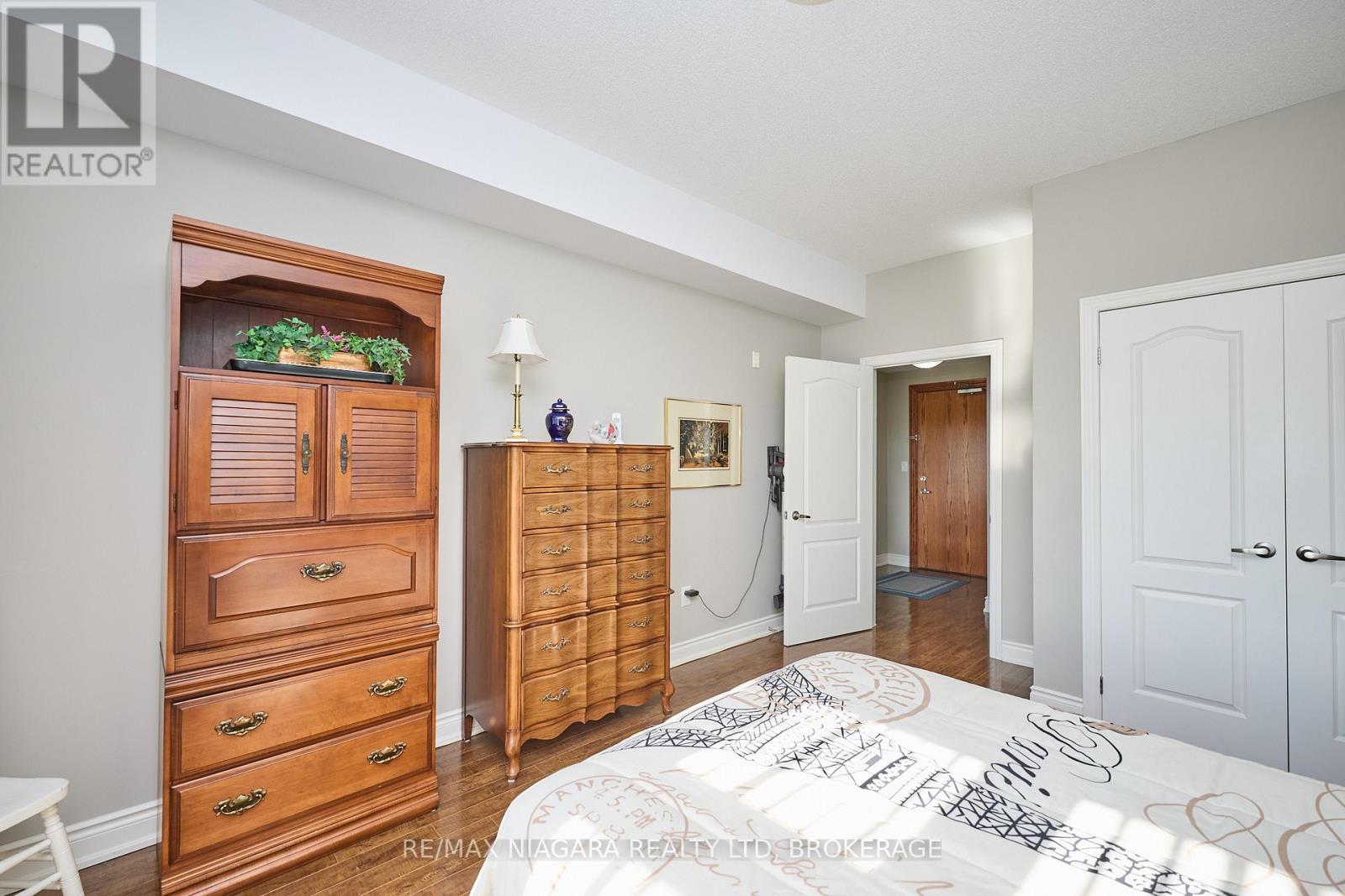 427 - 8111 Forest Glen Drive, Niagara Falls, Ontario  L2H 2Y7 - Photo 21 - X12475019