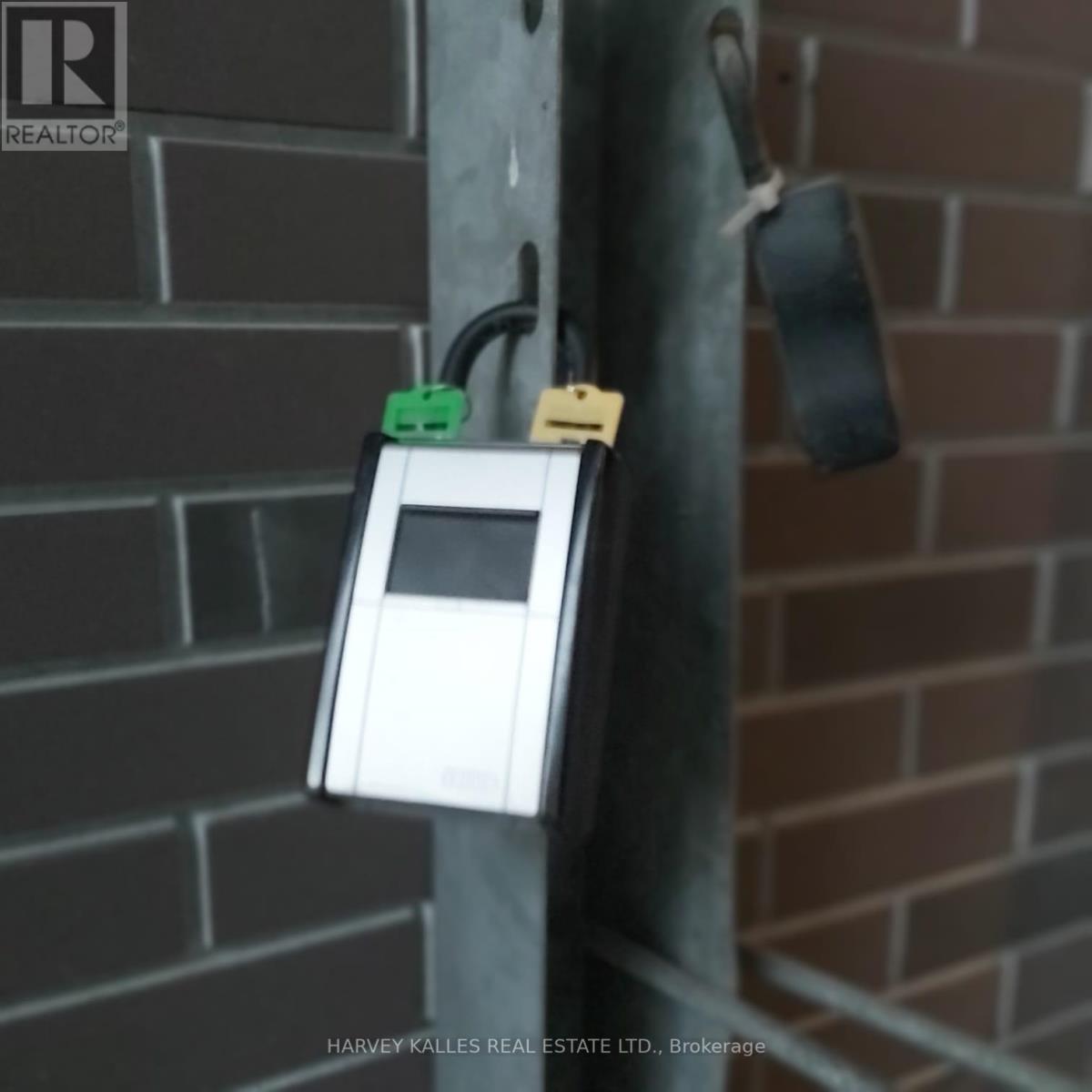 1725 - 460 Adelaide Street E, Toronto, Ontario  M5A 0E7 - Photo 11 - C12475015