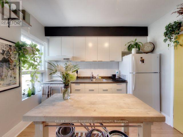 4 Stonehouse Crescent, Toronto, Ontario  M6J 1T5 - Photo 11 - C12475017