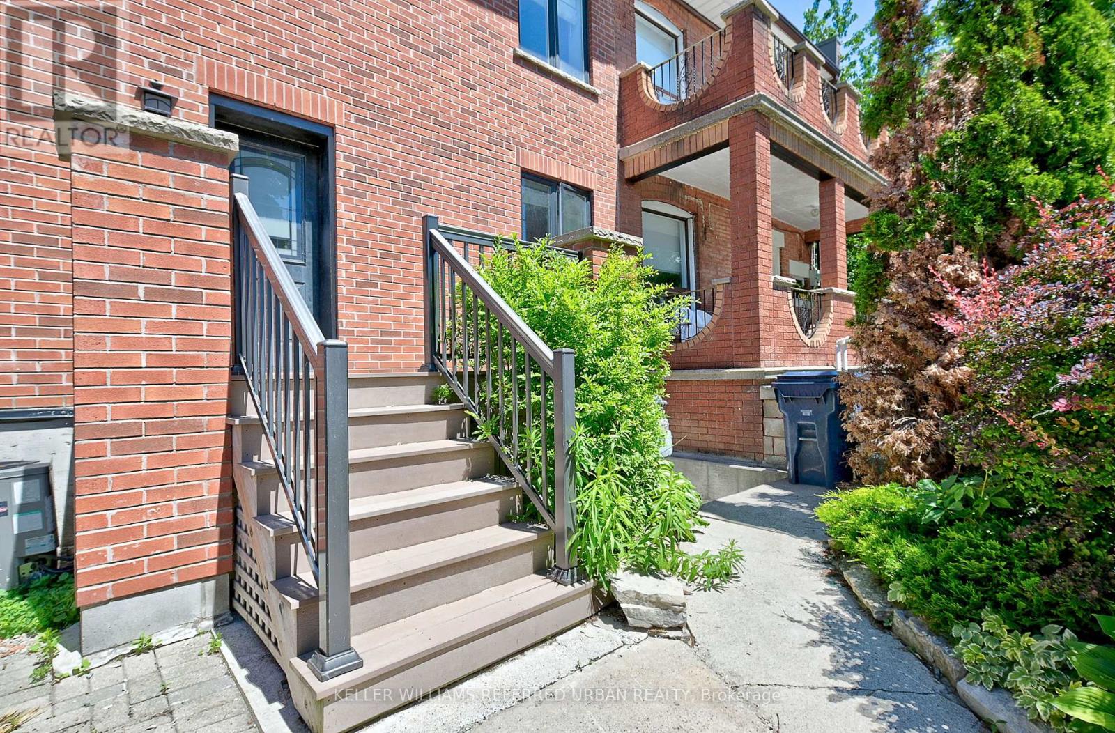 4 Stonehouse Crescent, Toronto, Ontario  M6J 1T5 - Photo 28 - C12475017
