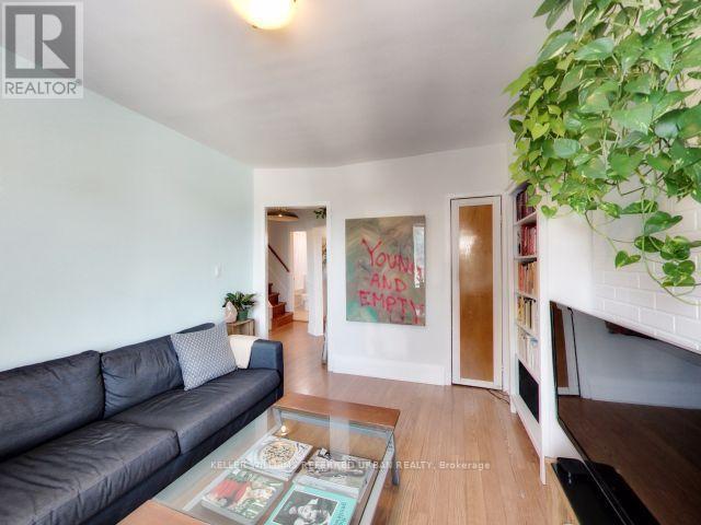 4 Stonehouse Crescent, Toronto, Ontario  M6J 1T5 - Photo 5 - C12475017