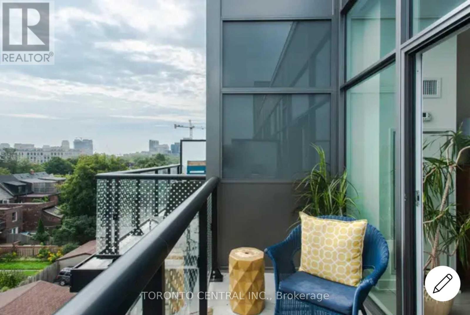 512 - 109 Ossington Avenue, Toronto, Ontario  M6J 0G1 - Photo 13 - C12475026
