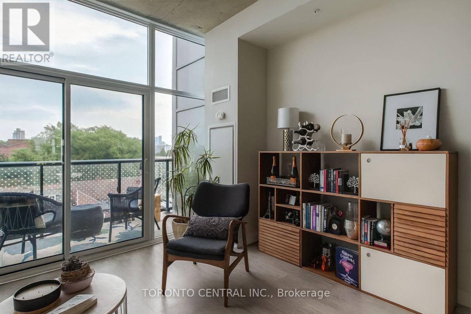 512 - 109 Ossington Avenue, Toronto, Ontario  M6J 0G1 - Photo 5 - C12475026