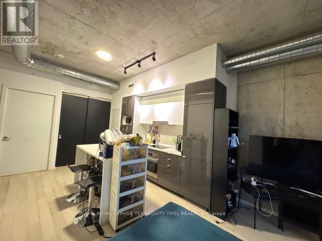 612 - 21 Lawren Harris Square, Toronto, Ontario  M5A 0T4 - Photo 11 - C12475042