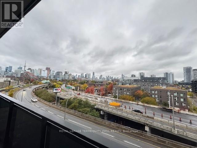 612 - 21 Lawren Harris Square, Toronto, Ontario  M5A 0T4 - Photo 15 - C12475042