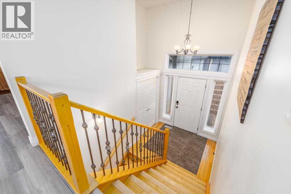 88 Sharp Hill Drive, Rural Rocky View County, Alberta  T4A 0P4 - Photo 7 - A2259077