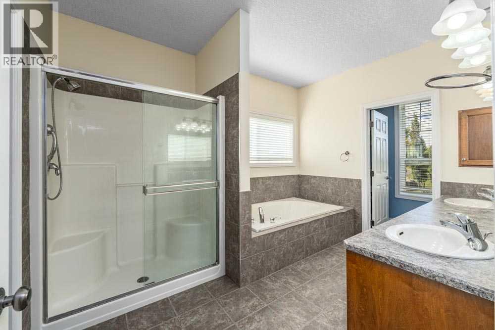 88 Sharp Hill Drive, Rural Rocky View County, Alberta  T4A 0P4 - Photo 19 - A2259077