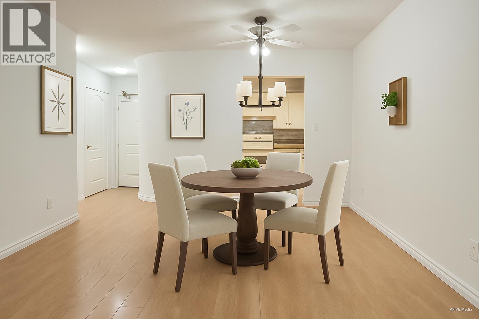 205 6742 Station Hill Court, Burnaby, British Columbia  V3N 4V2 - Photo 6 - R3060625