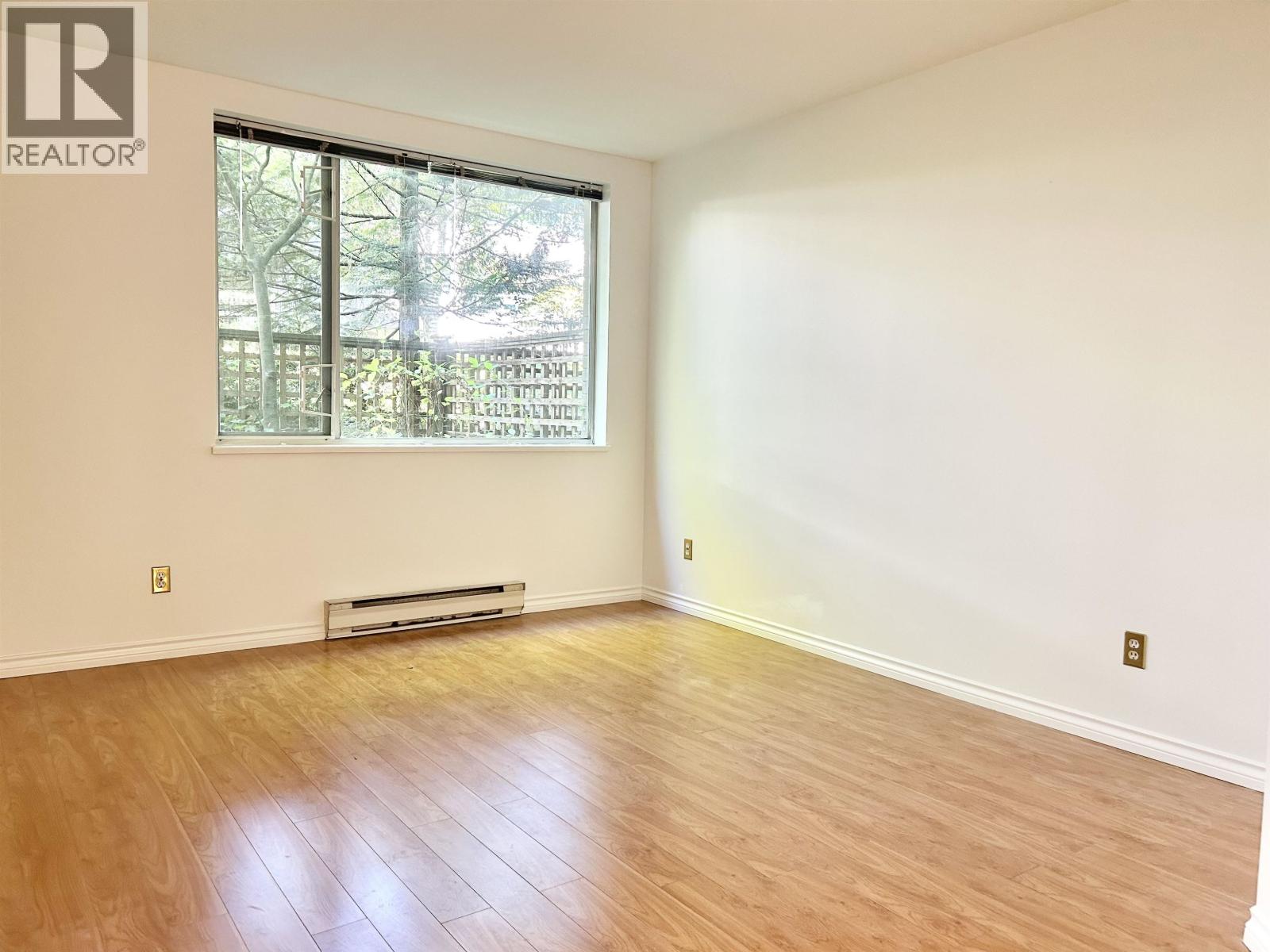 205 6742 Station Hill Court, Burnaby, British Columbia  V3N 4V2 - Photo 11 - R3060625