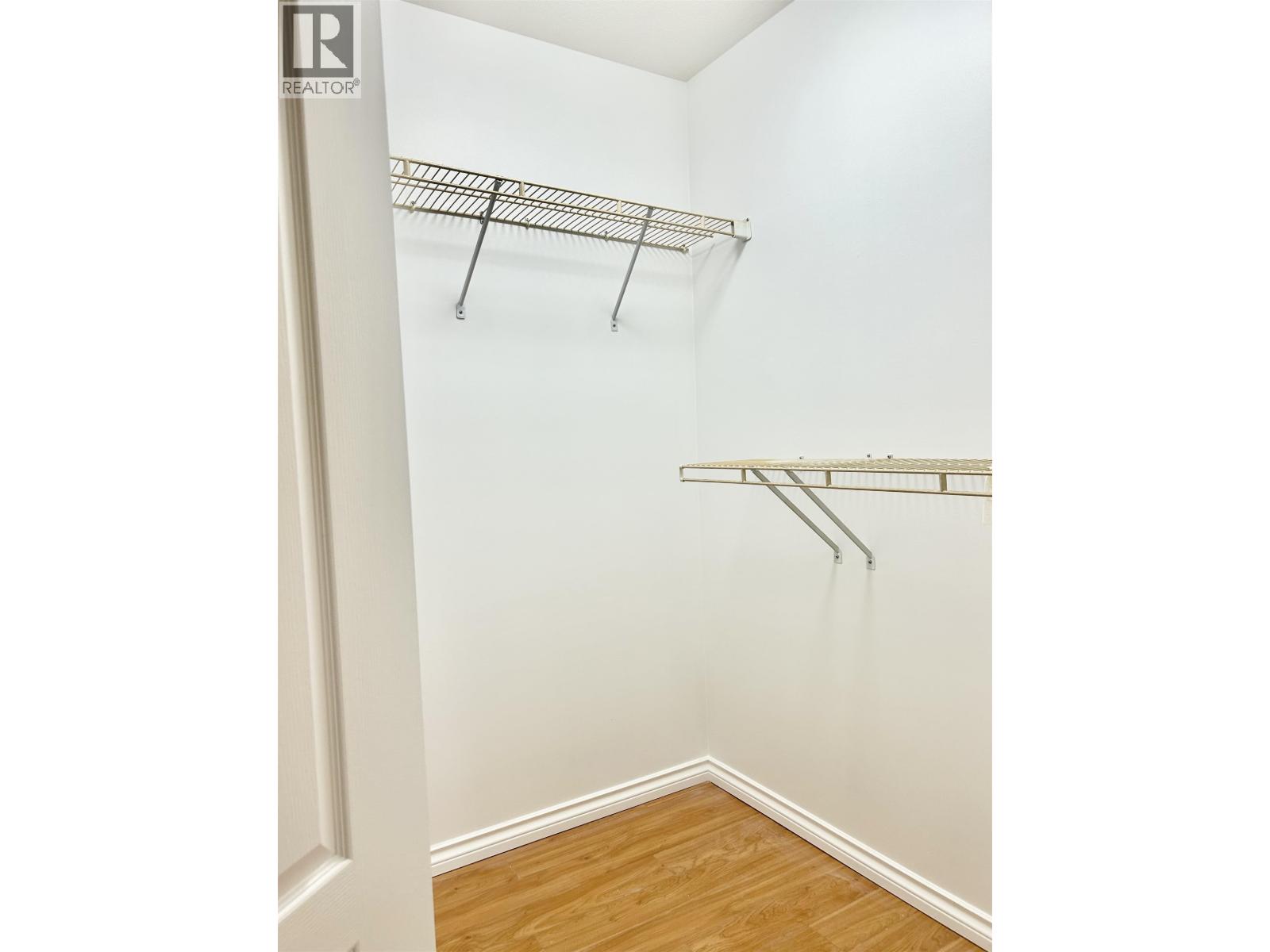 205 6742 Station Hill Court, Burnaby, British Columbia  V3N 4V2 - Photo 13 - R3060625