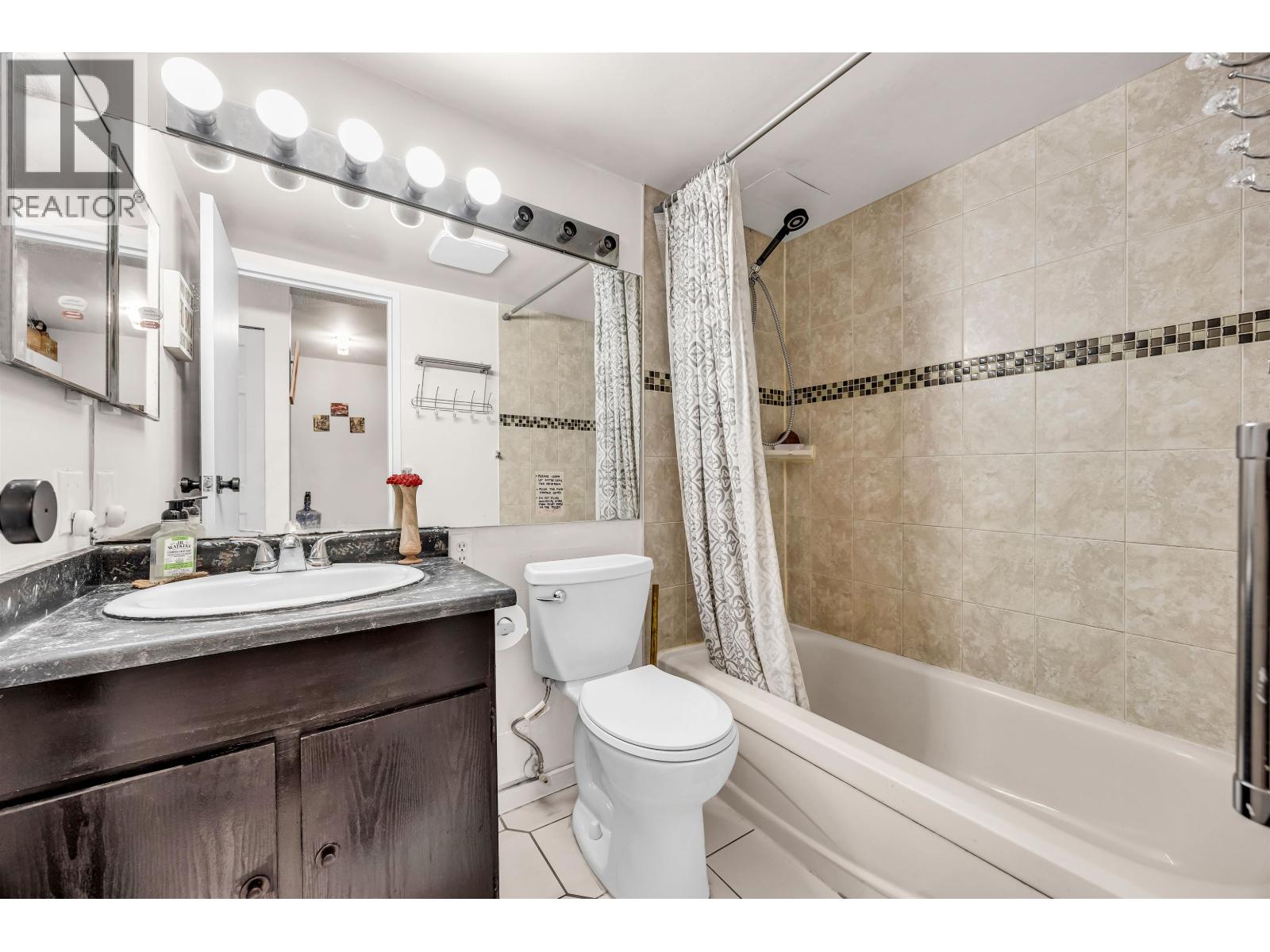 211 8640 Citation Drive, Richmond, British Columbia  V6Y 3A3 - Photo 13 - R3060700