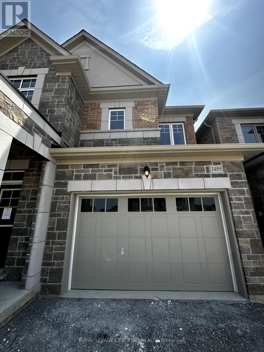 1489 Benson Street, Innisfil, Ontario  L9S 0C8 - Photo 3 - N12475036