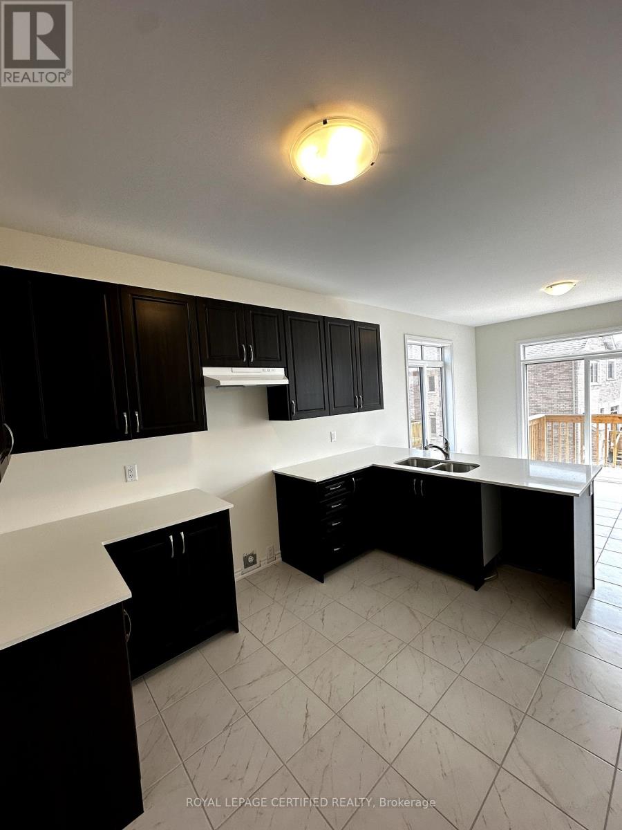 1489 Benson Street, Innisfil, Ontario  L9S 0C8 - Photo 9 - N12475036