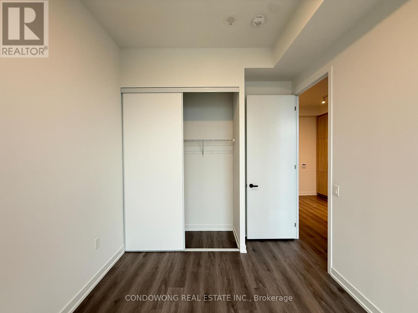 5811 - 225 Commerce Street, Vaughan, Ontario  L4K 0R1 - Photo 12 - N12475048