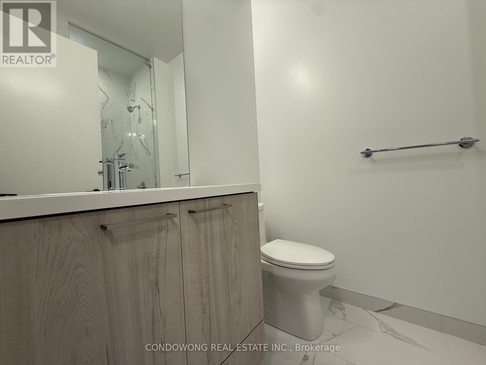 5811 - 225 Commerce Street, Vaughan, Ontario  L4K 0R1 - Photo 9 - N12475048