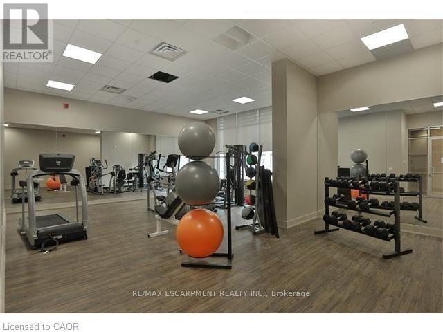 213 - 216 Oak Park Boulevard, Oakville, Ontario  L6H 0K3 - Photo 14 - W12475006