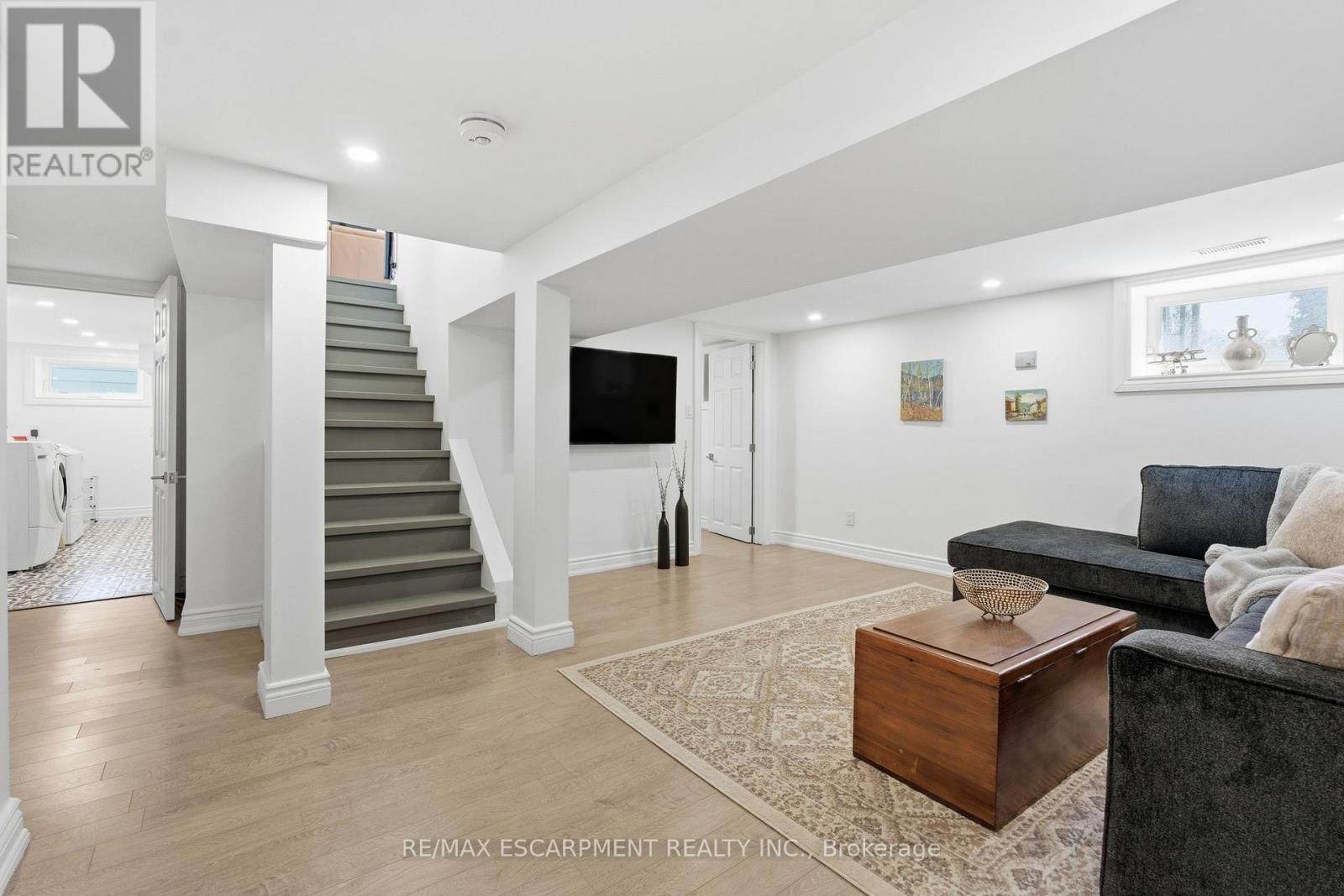 424 Plains Road W, Burlington, Ontario  L7T 1G9 - Photo 26 - W12475040